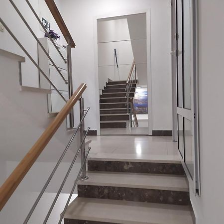 Apartmani Diki Макарска Экстерьер фото