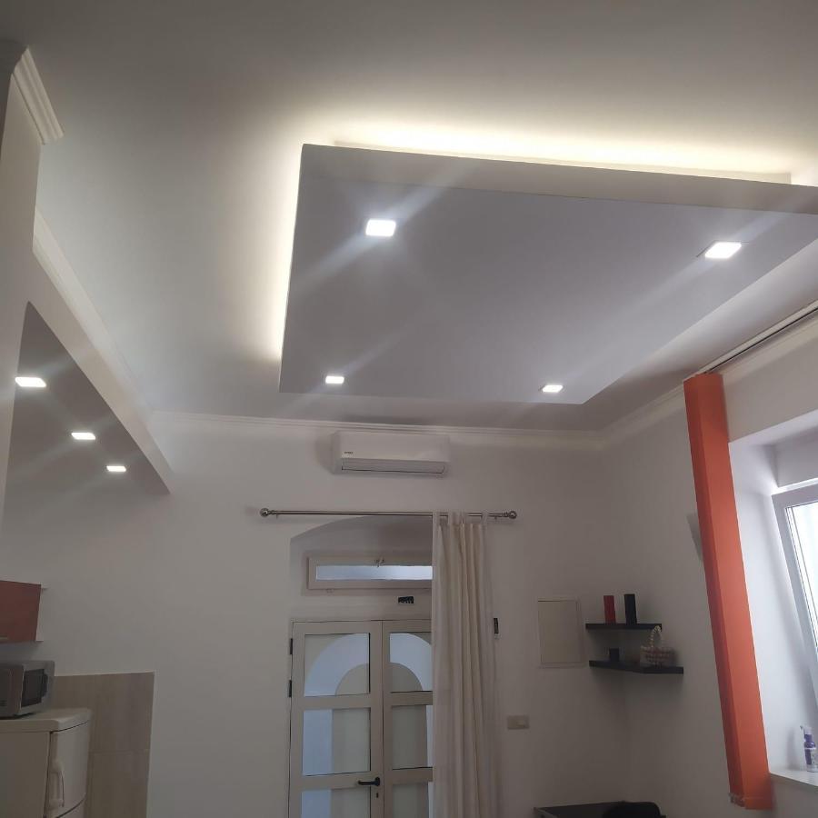 Apartmani Diki Макарска Экстерьер фото
