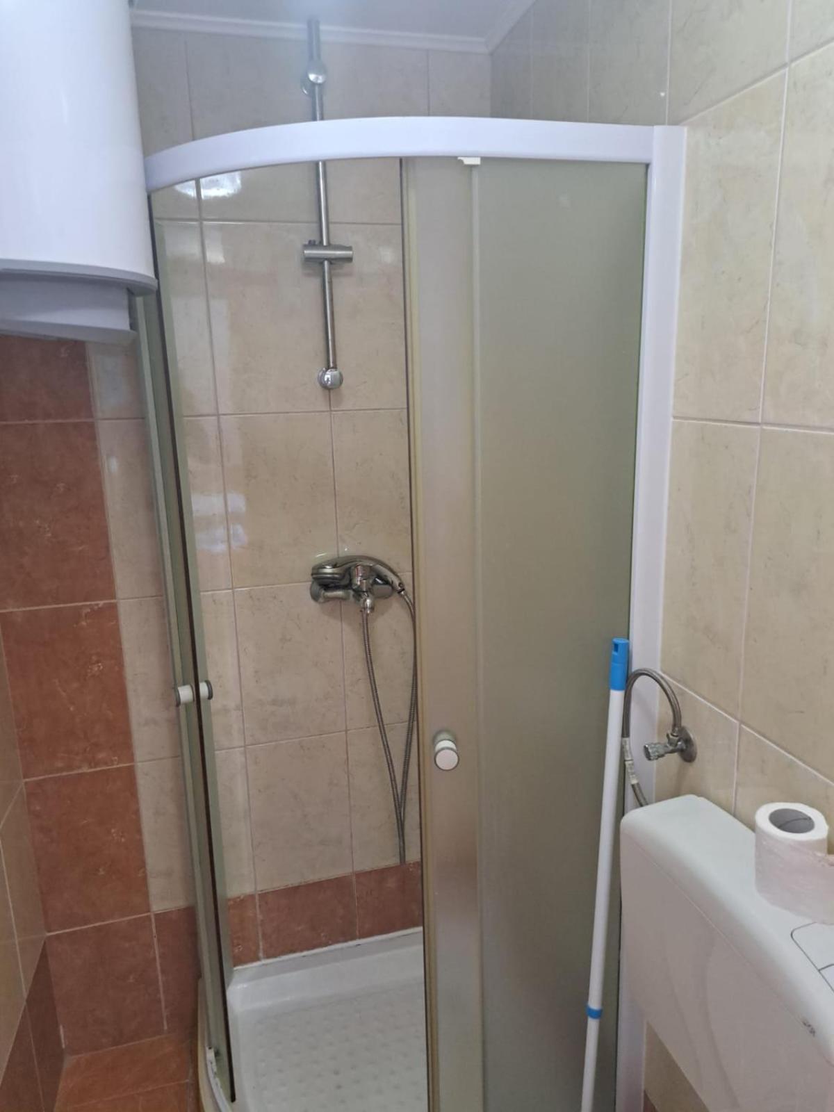 Apartmani Diki Макарска Экстерьер фото