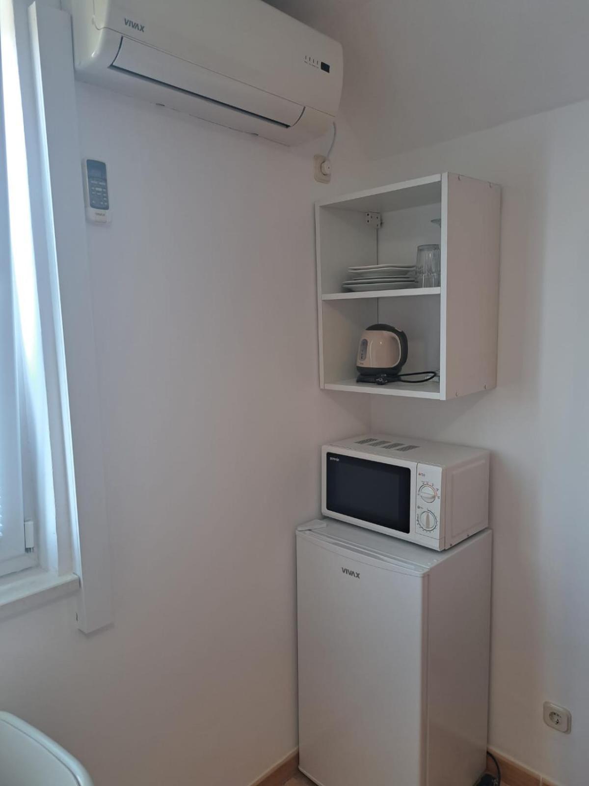 Apartmani Diki Макарска Экстерьер фото